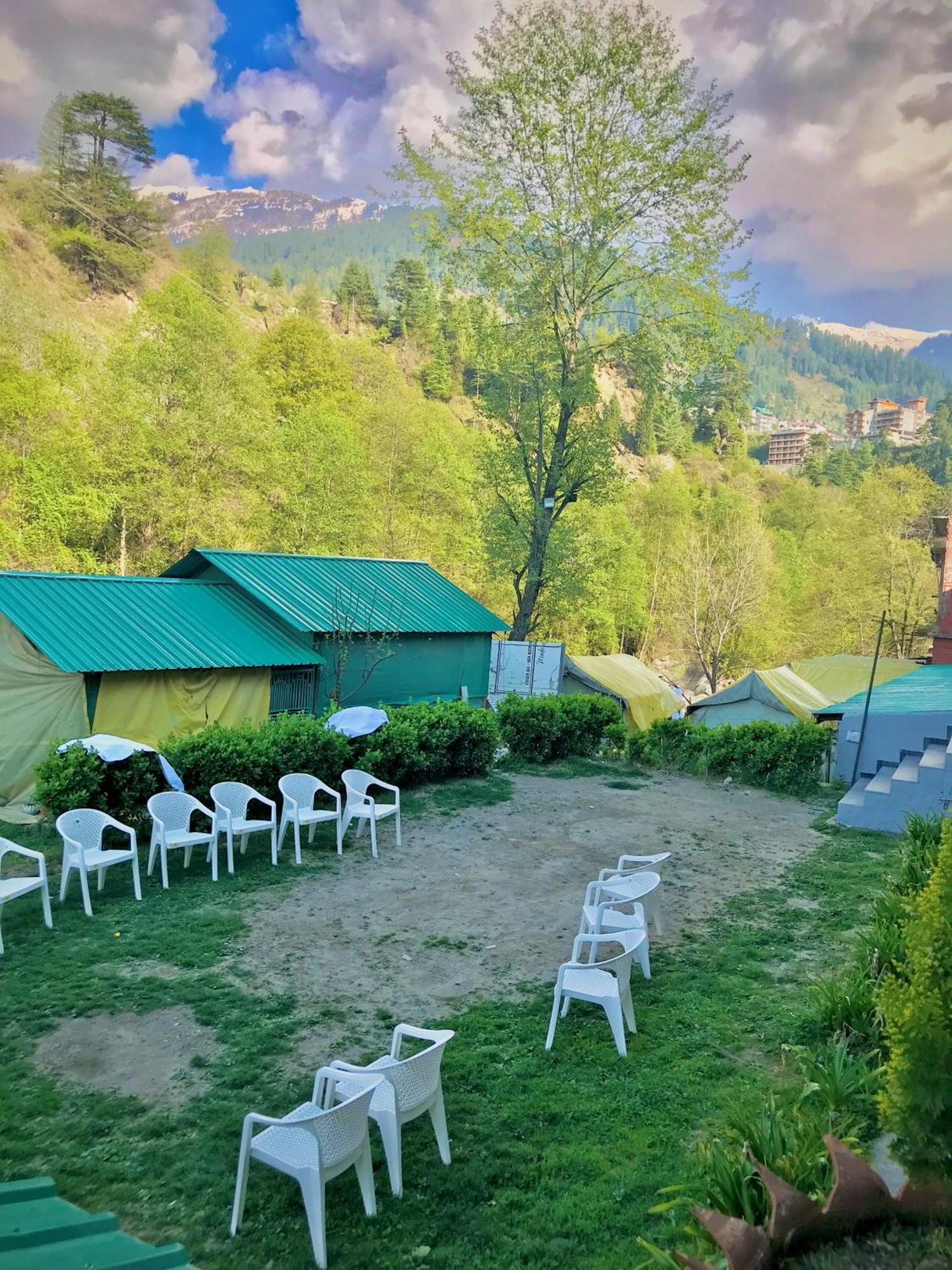 The Avenue Hotel , Manali A River Side Hotel ภายนอก รูปภาพ