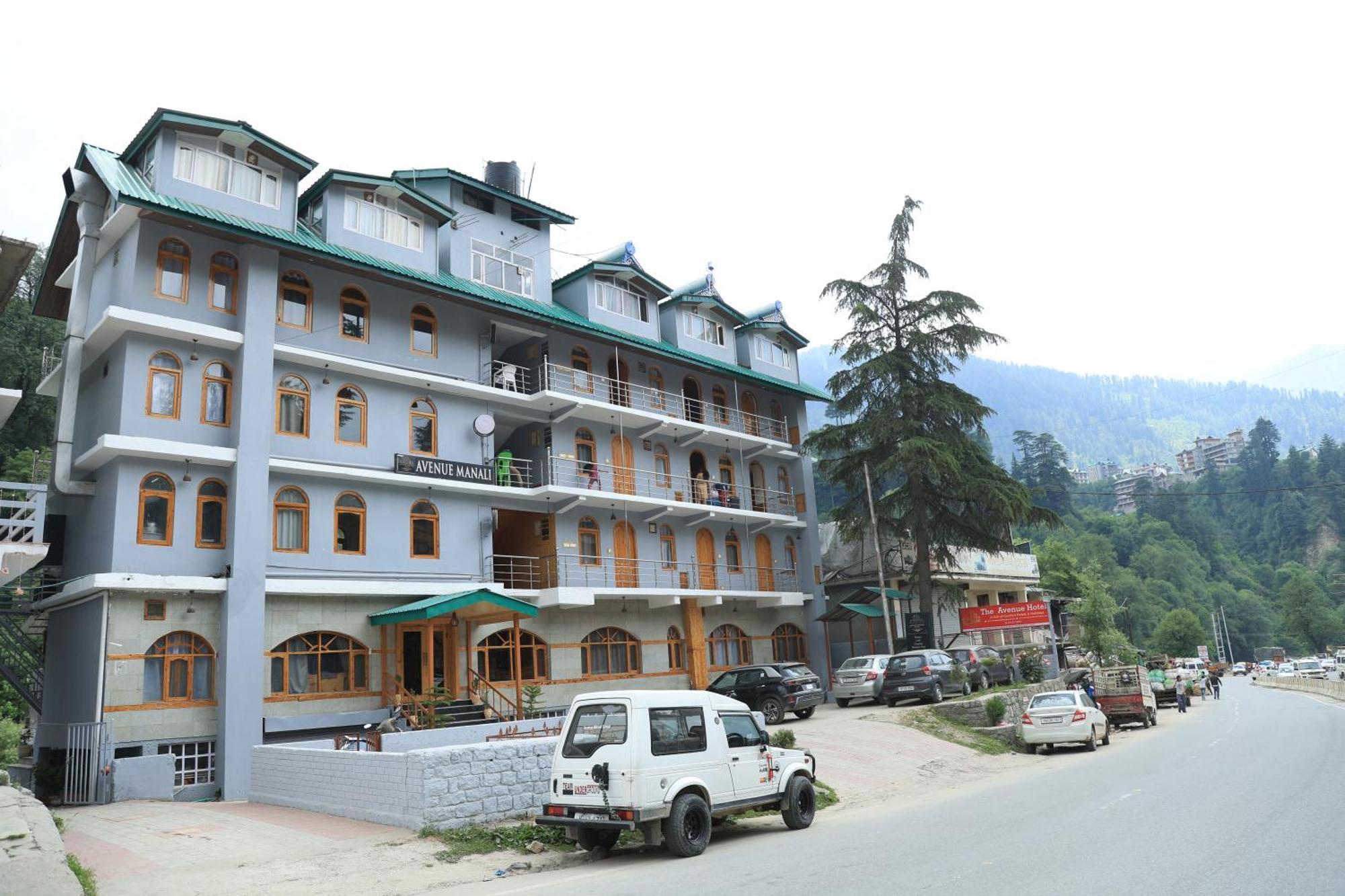 The Avenue Hotel , Manali A River Side Hotel ภายนอก รูปภาพ
